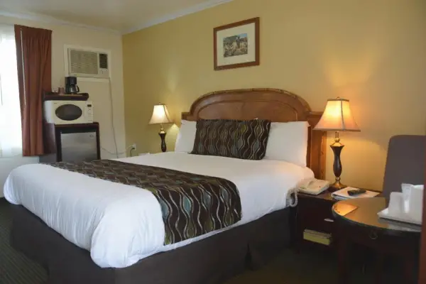 Oasis Inn and Suites Main image